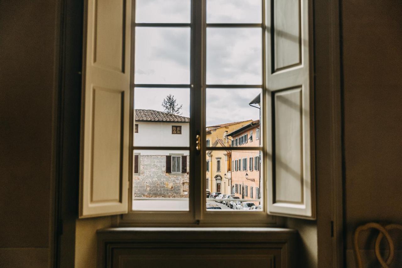 Palazzo Feroci - Residenza D'Epoca Apartment Pisa Luaran gambar